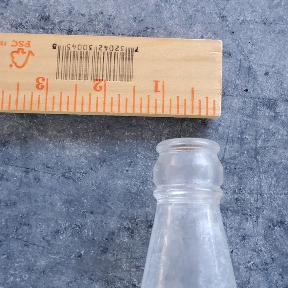 2 Piece Vintage Bottle Bundle - Picture 7 of 11